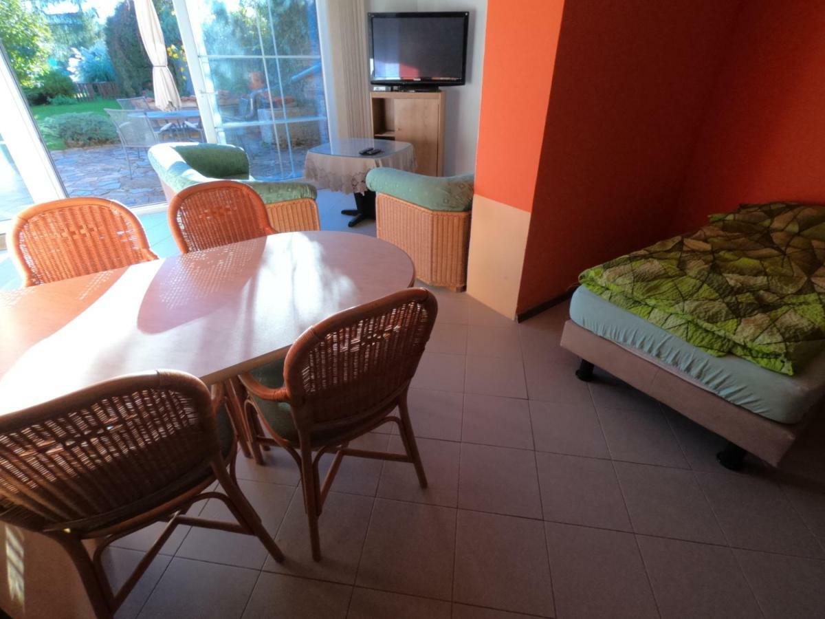 Frymburk 210 Apartman Eksteriør billede